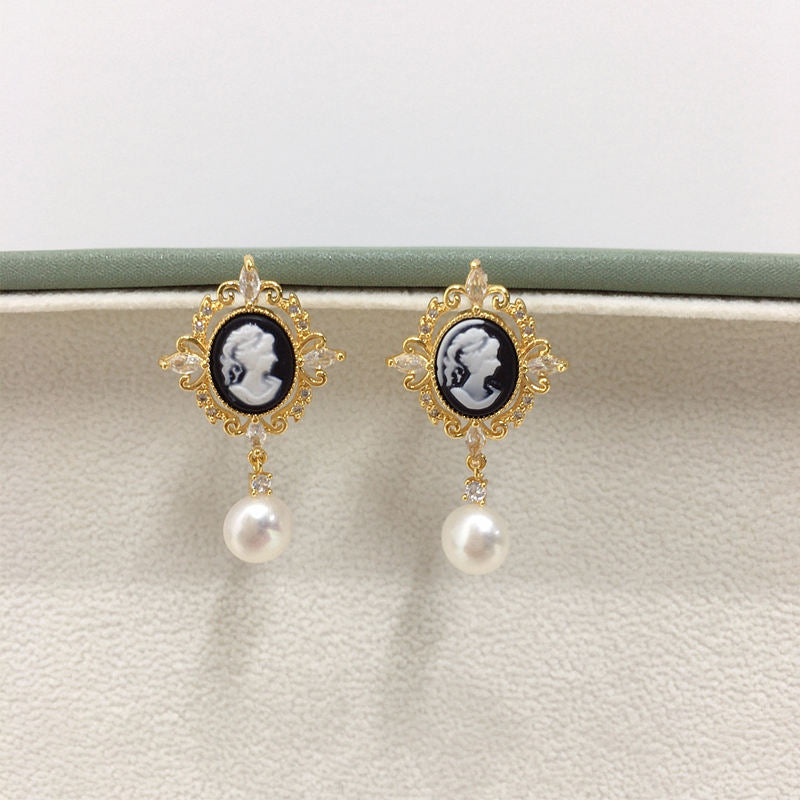 Handmade Natural Freshwater Pearl Earrings.