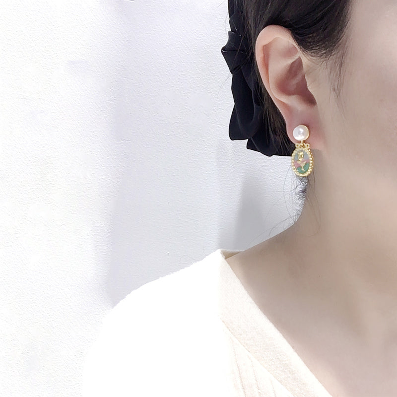 Handmade Natural Freshwater Pearl Earrings.