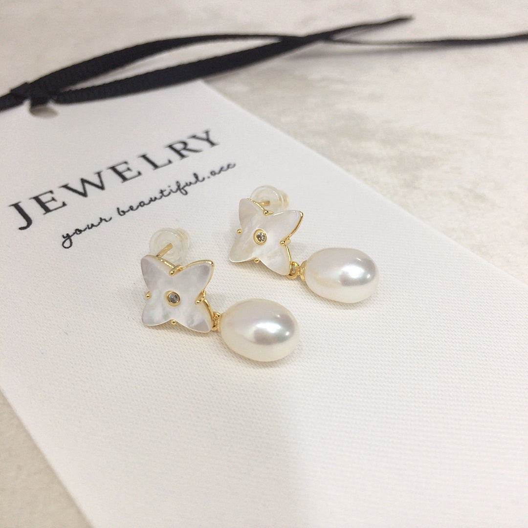 Handmade Natural Freshwater Pearl Earrings.