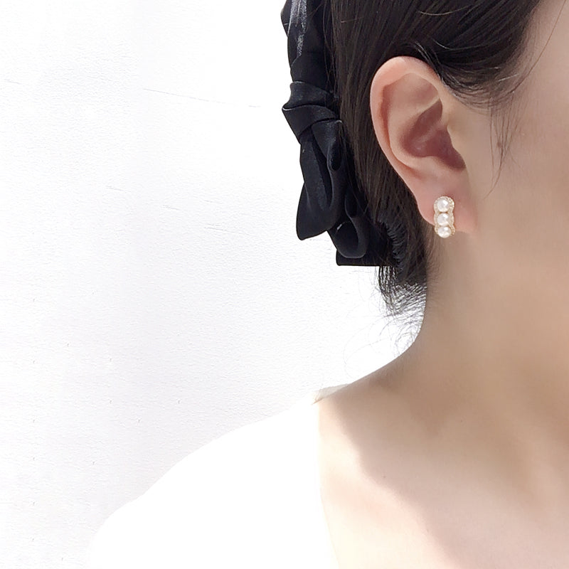 Handmade Natural Freshwater Pearl Earrings.