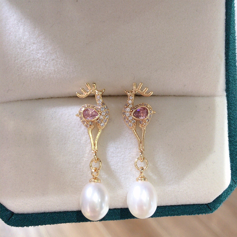 Handmade Natural Freshwater Pearl Earrings.