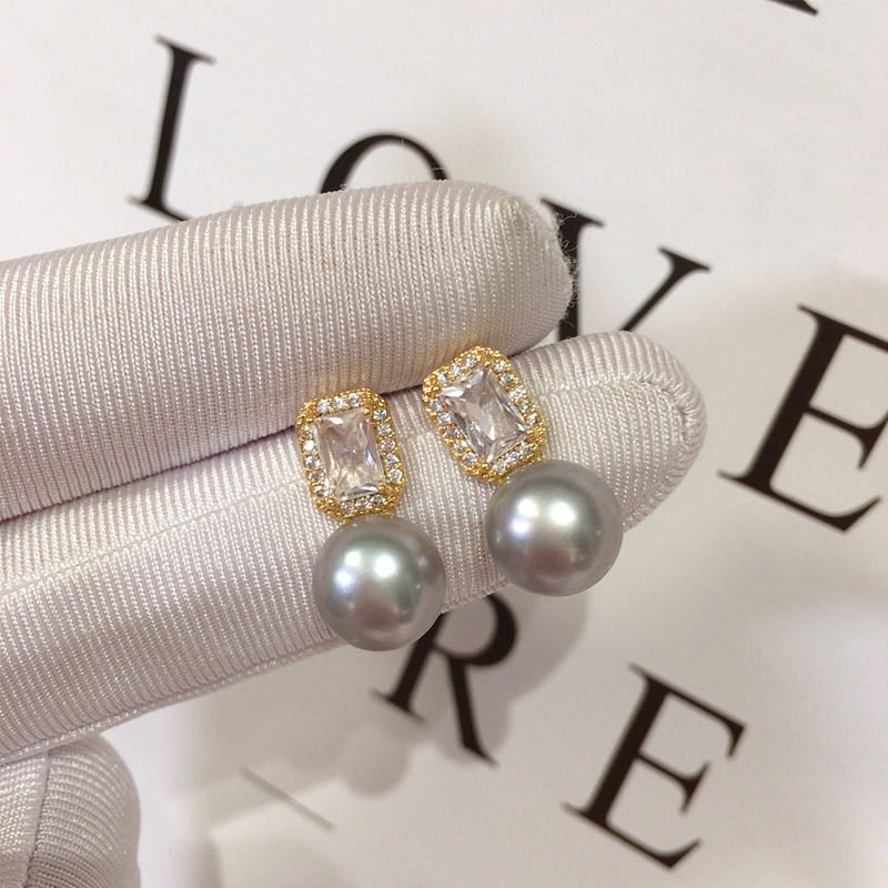 Natural Pearl Earrings
