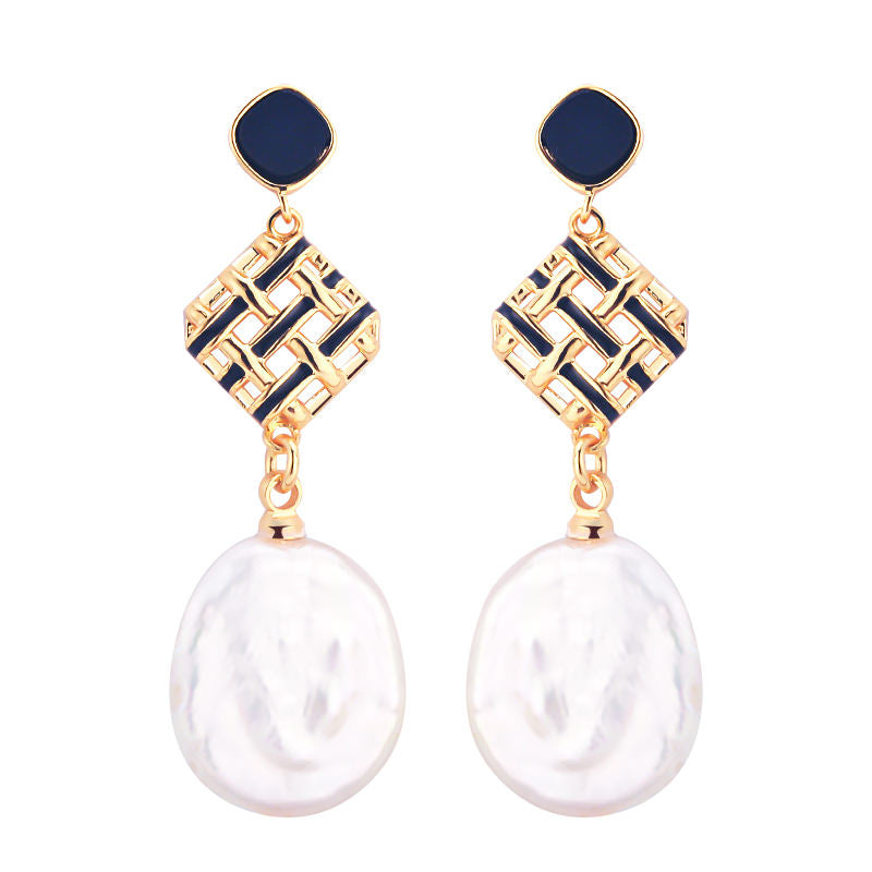 Handmade Natural Freshwater Pearl Earrings.