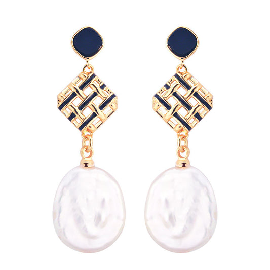Handmade Natural Freshwater Pearl Earrings.