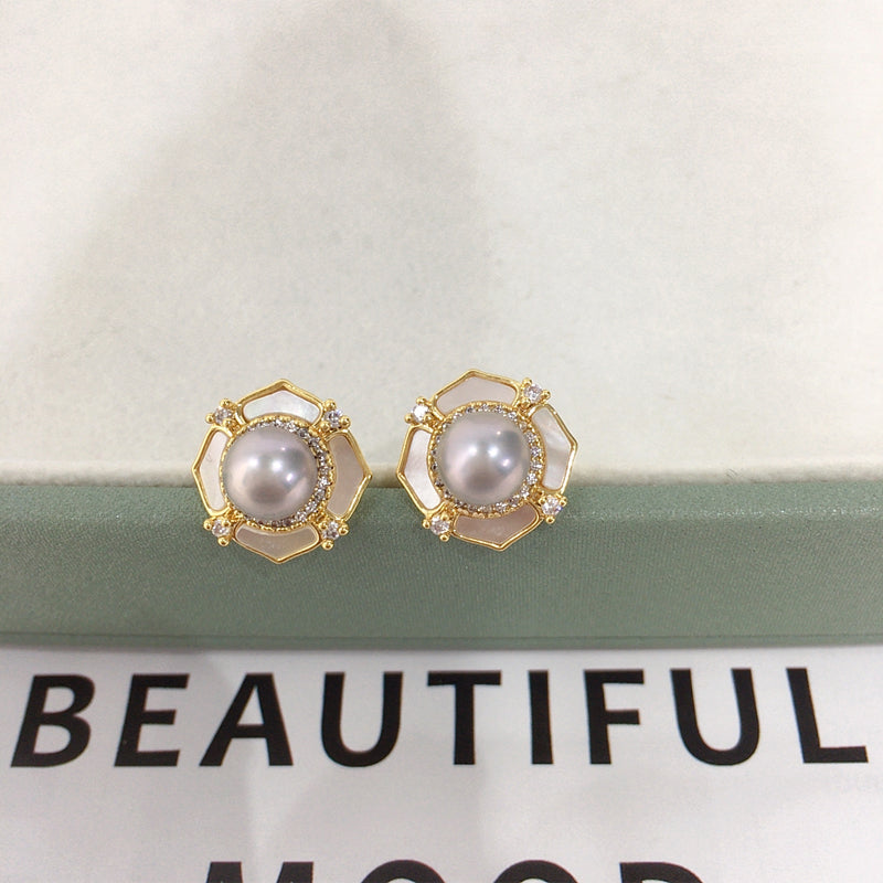 Handmade Natural Freshwater Pearl Earrings.
