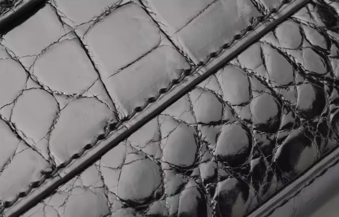 Black Belly Crocodile Leather Bag – Handmade in Italy | Noiyan
